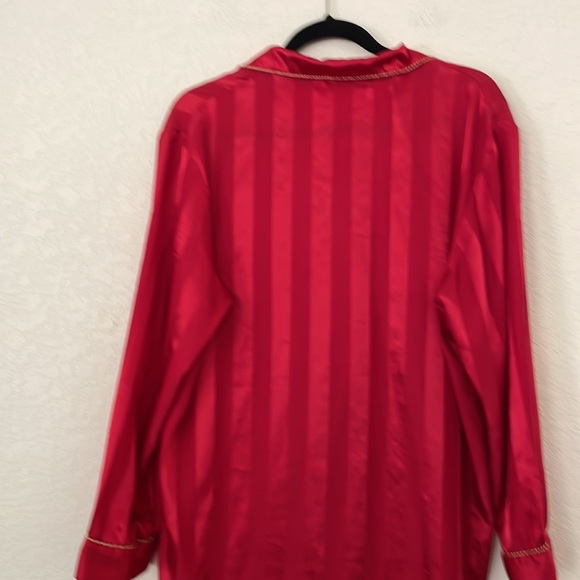 Erika Taylor Intimates Robe - Picture 5 of 8